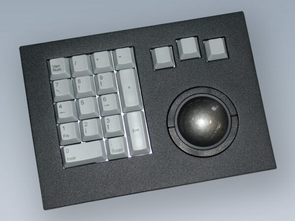 Clavier industriel 17 touches intégrable par l’avant avec trackball 50mm