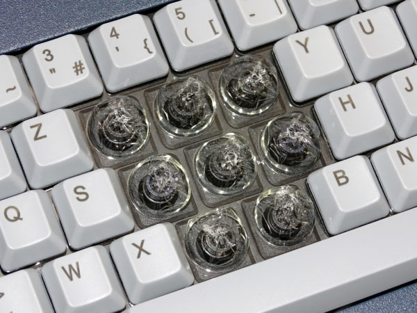 Clavier industriel 105 touches en boitier de table - Étanchéité renforcée