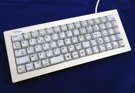 Clavier industriel compact 71 touches en boitier aluminium usiné IP54 ou IP65 grand froid