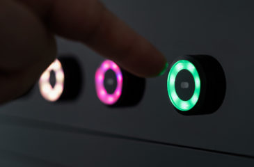 Bouton optique lumineux